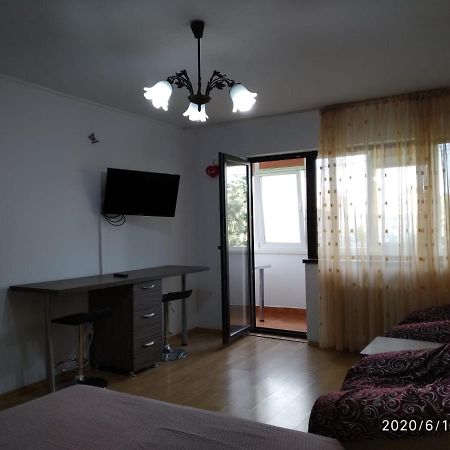 Iarina Ap Decomandat 2 Cam Sat Vacanta Mamaia Constanta Exterior photo